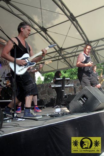 Mark Foggo (NL) and His Skasters 19. This Is Ska Festival - Wasserburg, Rosslau 27. Juni 2015 (7).JPG